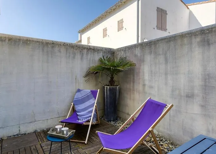 332 Le Petit Pave - Avec Cour En Plein Centre شقة